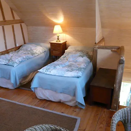 Le Neufbosc Bed & Breakfast 3*